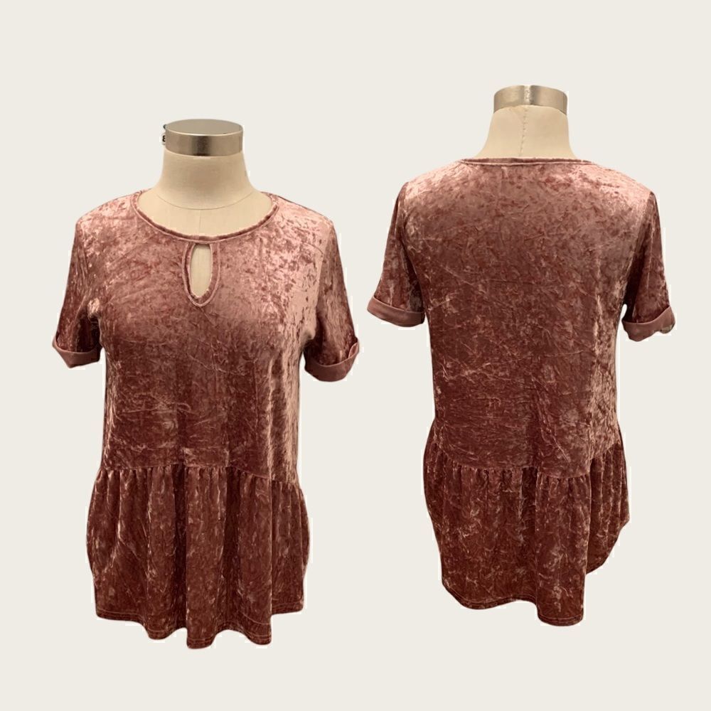 Blush / Pink crushed velvet top